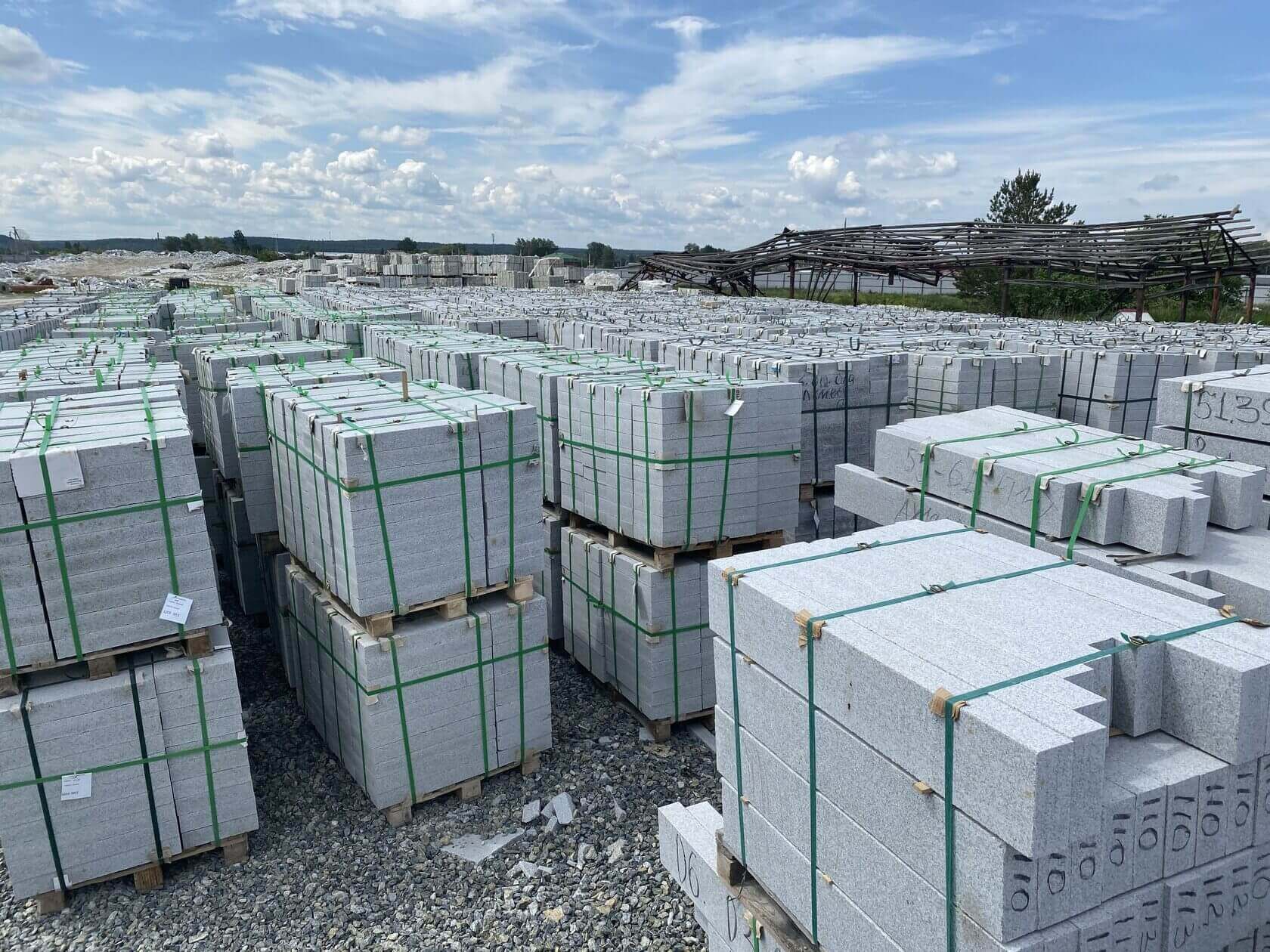 ДО 17 000 м² ПРОДУКЦИИ ЕЖЕМЕСЯЧНО В Уфе
